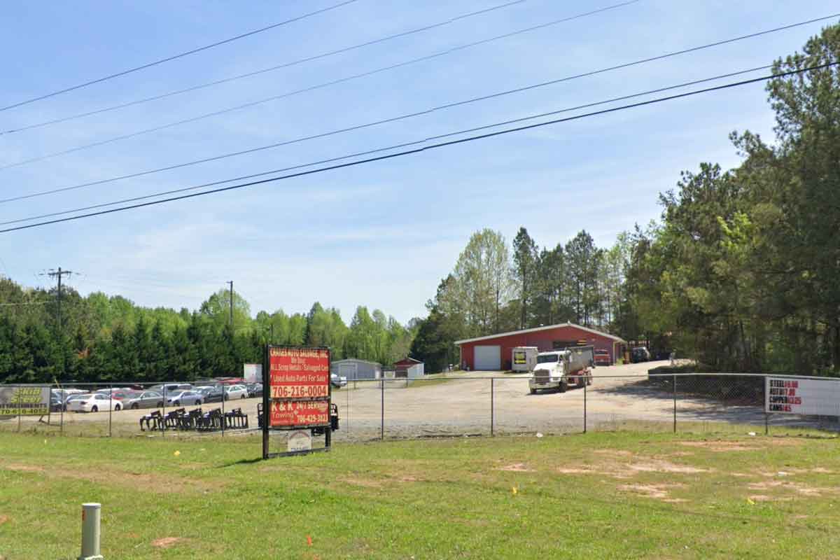 Crane's Auto Salvage LLC at 2924 Dawson Forest Rd E, Dawsonville, GA 30534