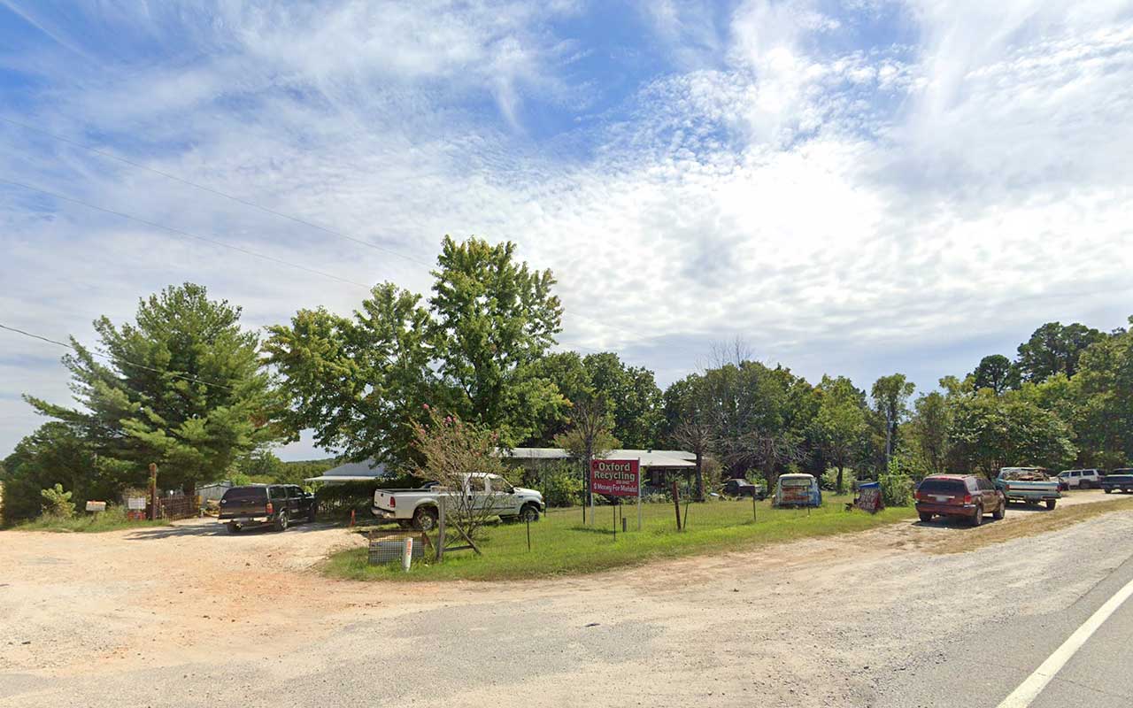 Oxford Recycling and Auto Salvage at 2105 1st St, Oxford, AR 72565